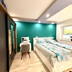 Neu! Entspannung Pur Stilvolle 3zkb Mit Privatgarten In Ruhiger Lage Apartman