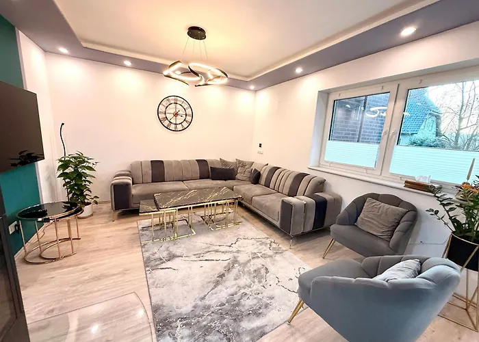 Entspannung Pur Stilvolle 3zkb Mit Privatgarten In Ruhiger Lage *
